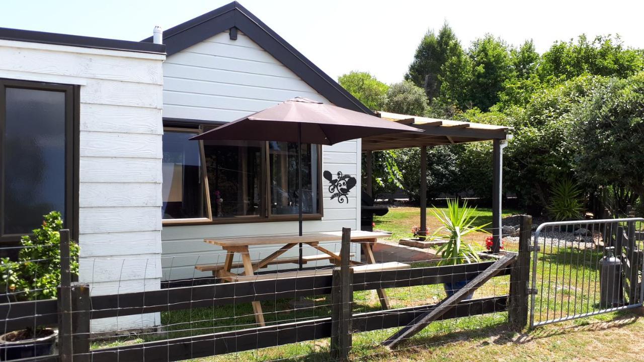 Caldera Country Lodge Hamurana Exteriör bild